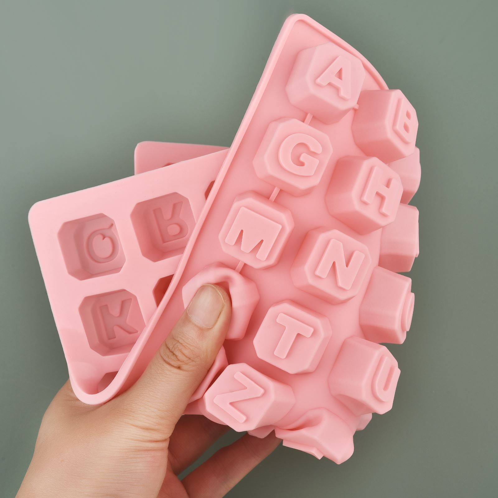 48 文字英語アルファベット文字シリコーン型石鹸型ケーキカッ - Soap Making Supplies のレビューと価格